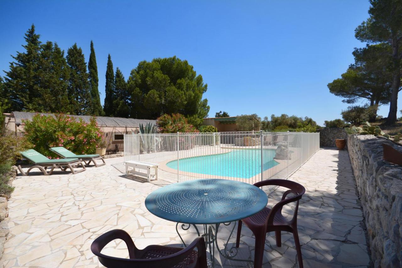 Villa les mazets de la reine Pédauque à Paradou Extérieur photo
